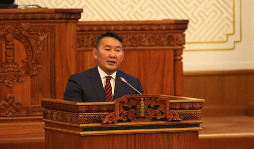 Ерөнхийлөгч ээлжит бус чуулган зарлахаа мэдэгдэв